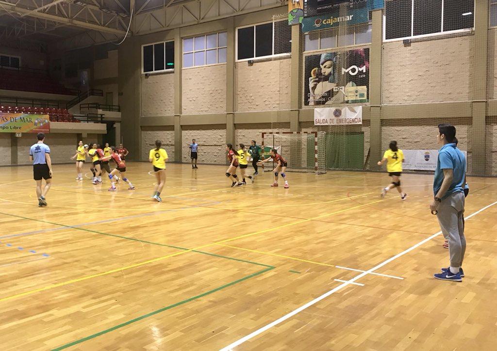 Encuentro infantil femenino BM. Roquetas B - BM. Roquetas A