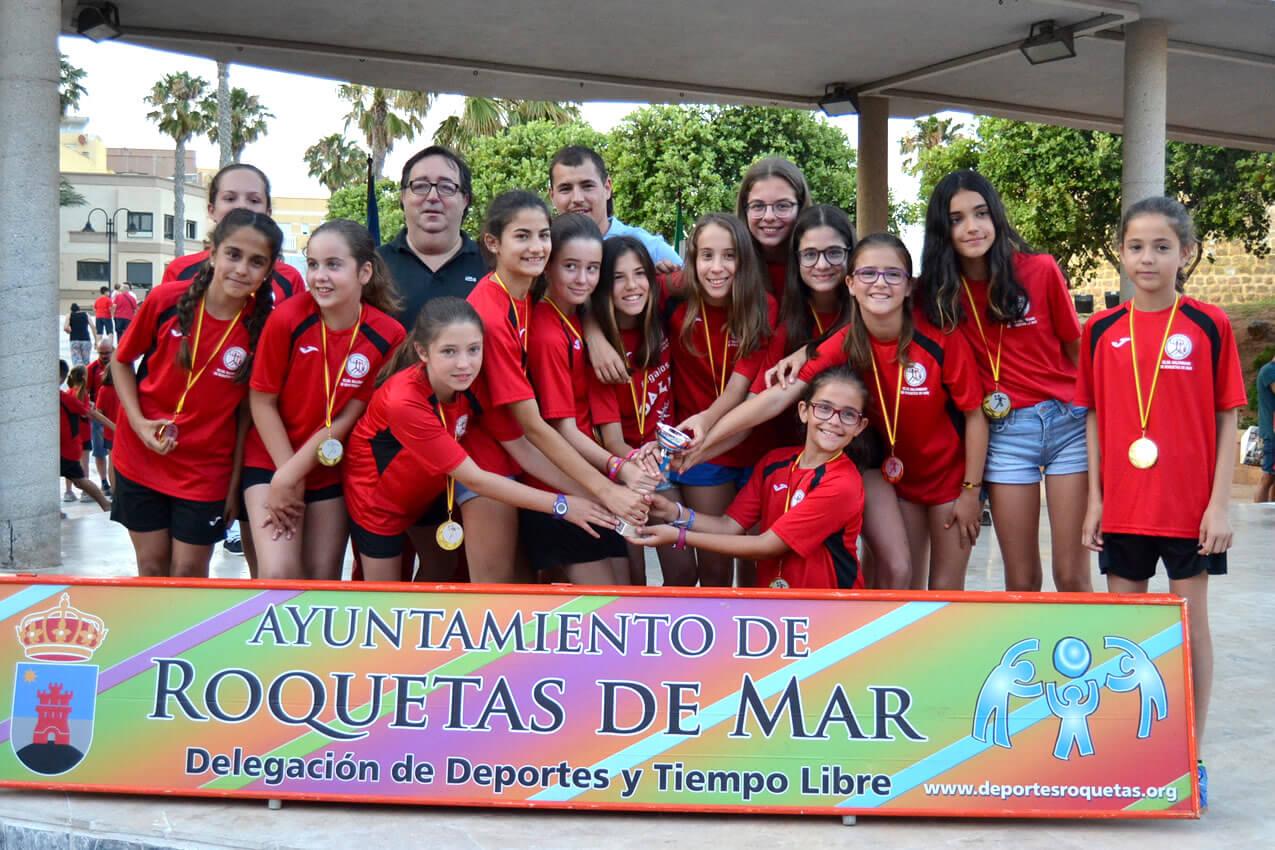 Las Salinas, campe&oacute;n alev&iacute;n femenino 