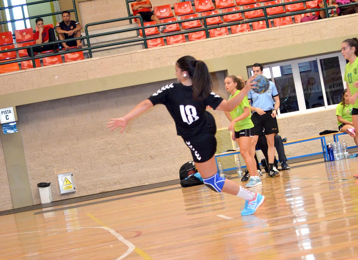 Lanzamiento 7m. Alba Requena