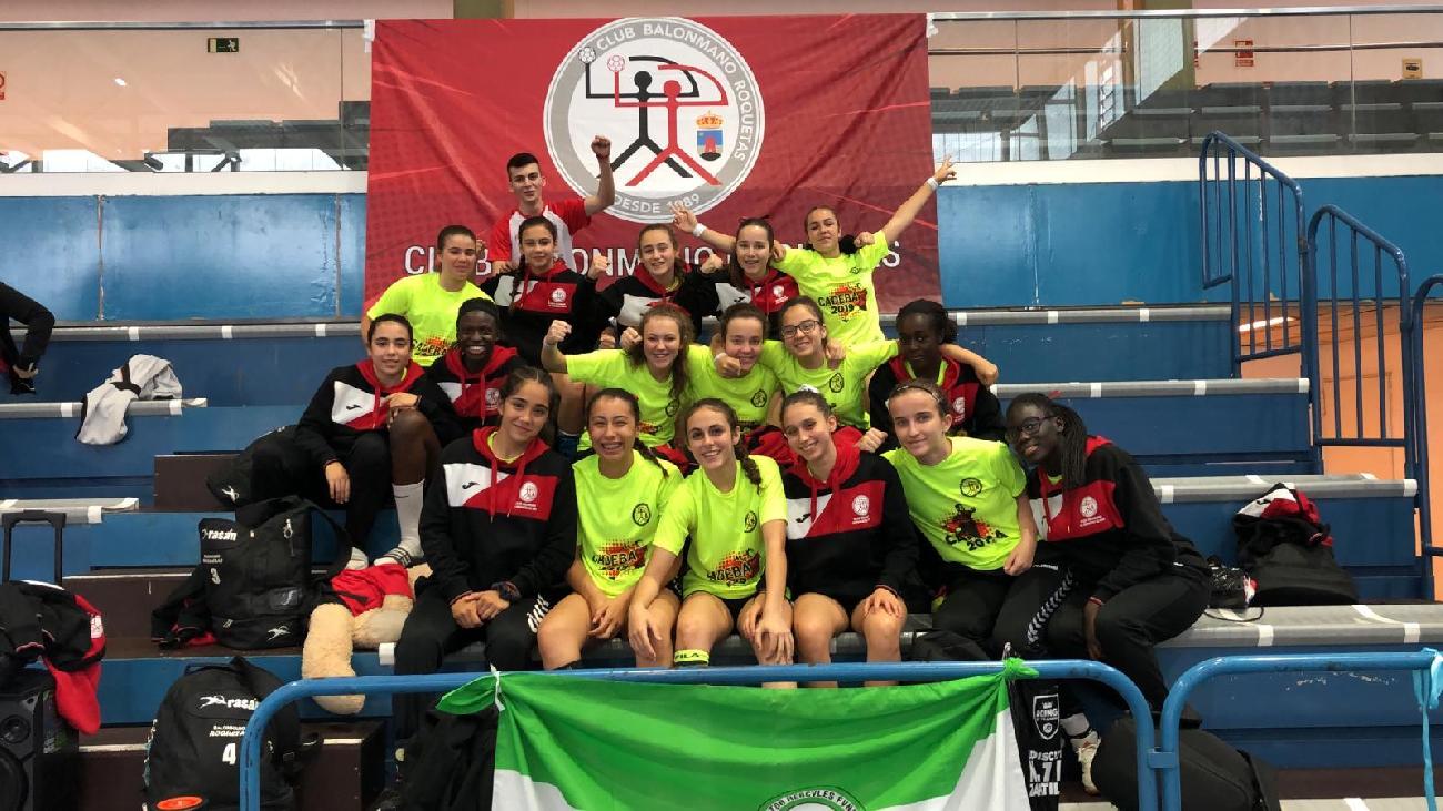 Celebraci&oacute;n de la victoria ante Handbol Mislata