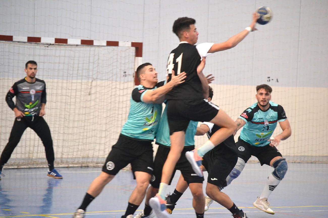 Victoria del Agrinova BM. Roquetas ante BM. Indalo 